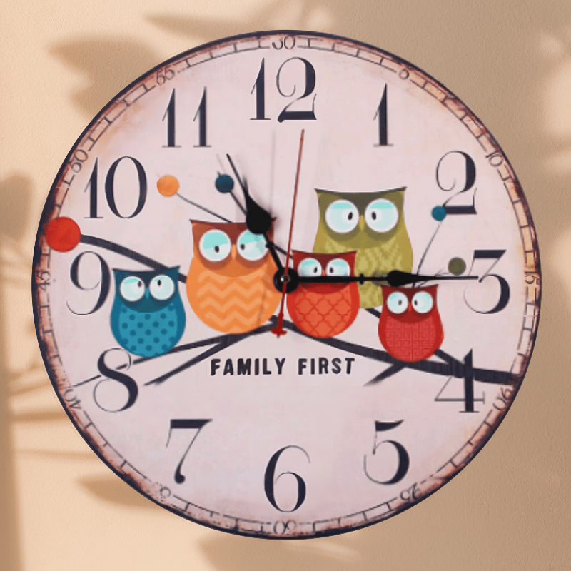 Orologio con Gufo - Modello Famiglia - Aggiungi un Tocco di Saggezza alla Tua Casa.