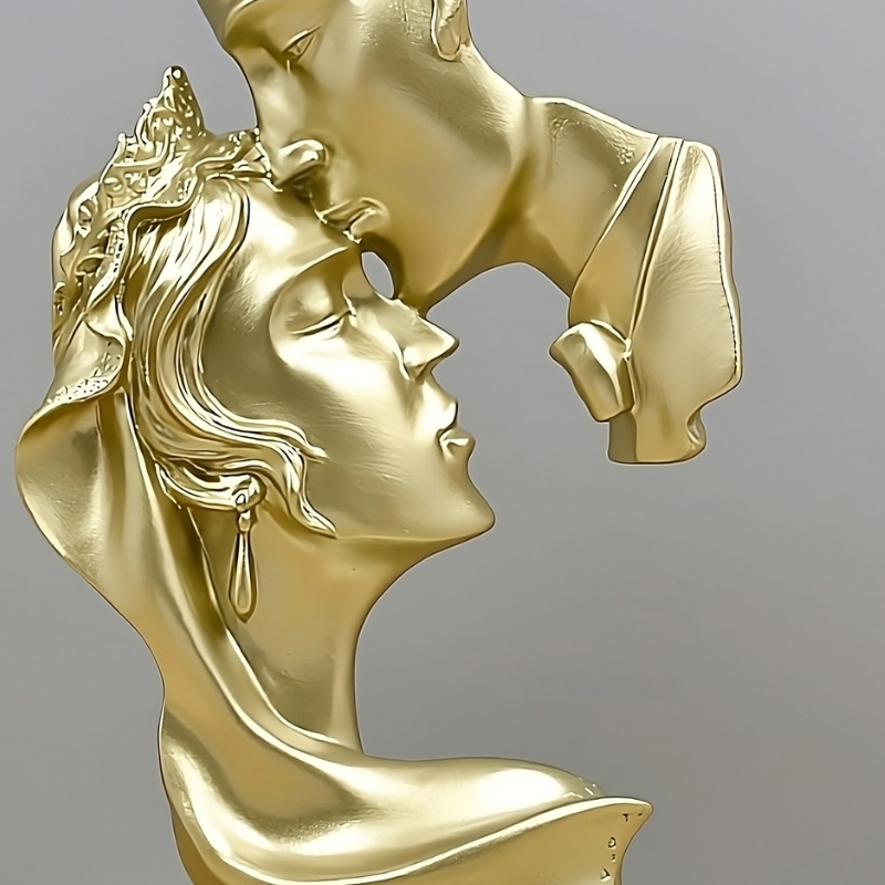 Modello singolo di "Statua con il bacio degli amanti"