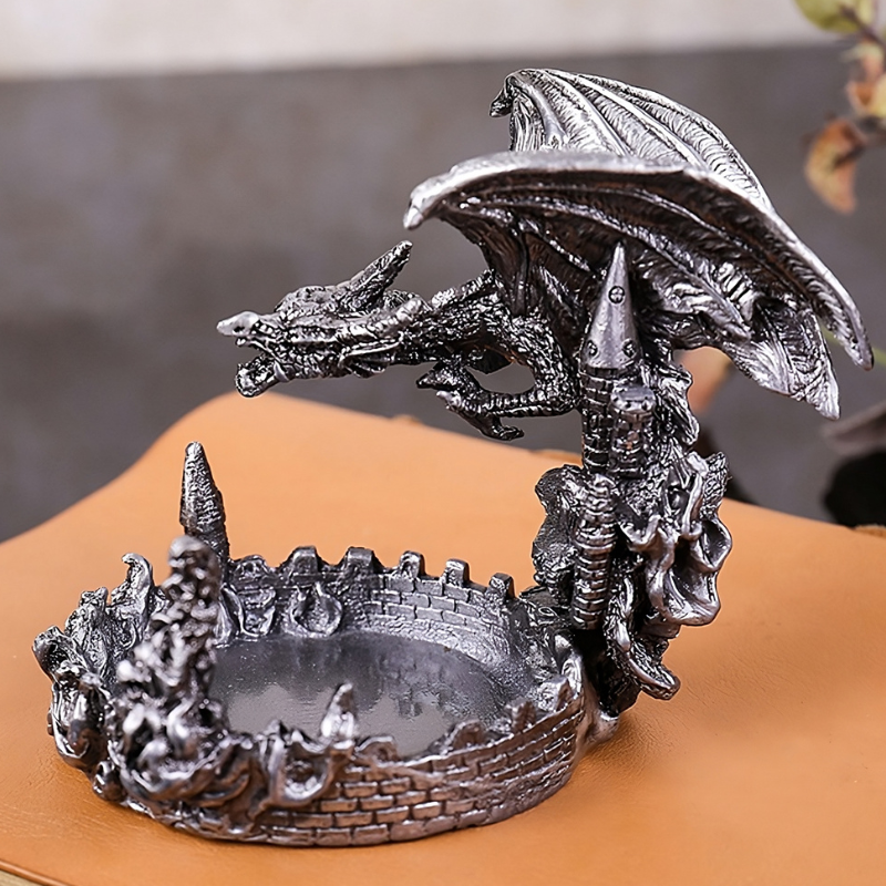 Modello singolo di "Posacenere con drago sul castello"