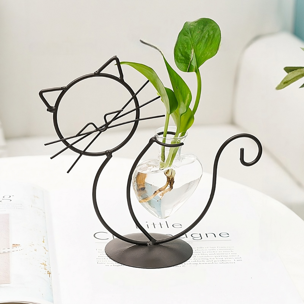 2 modelli di "Vaso a forma di gatto in stile minimalistico"