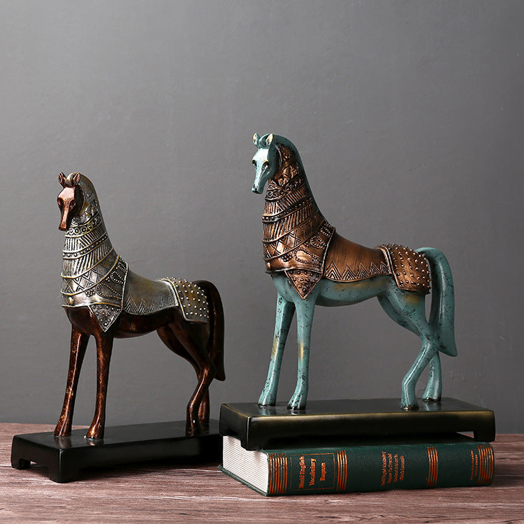2 colori di "Statua di cavallo da guerra"